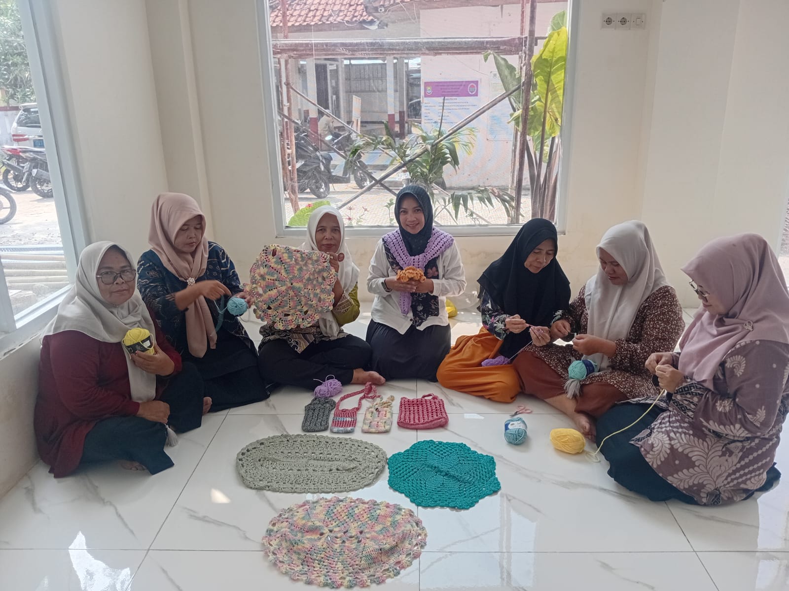 Kegiatan pembinaan kelompok Bina Keluarga Lansia (BKL)