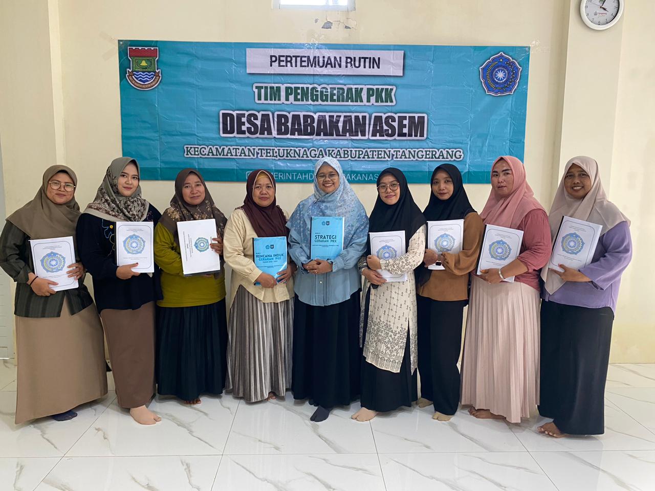 PERTEMUAN RUTIN TP.PKK DESA BABAKAN ASEM